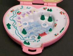 Heidi Alpine Chalet, 1989 Vintage Polly Pocket