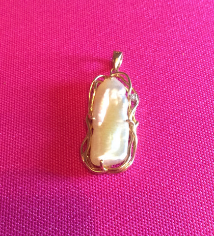 NOW SOLD Pearl Pendant,14K Gold, Japanese Freshwater